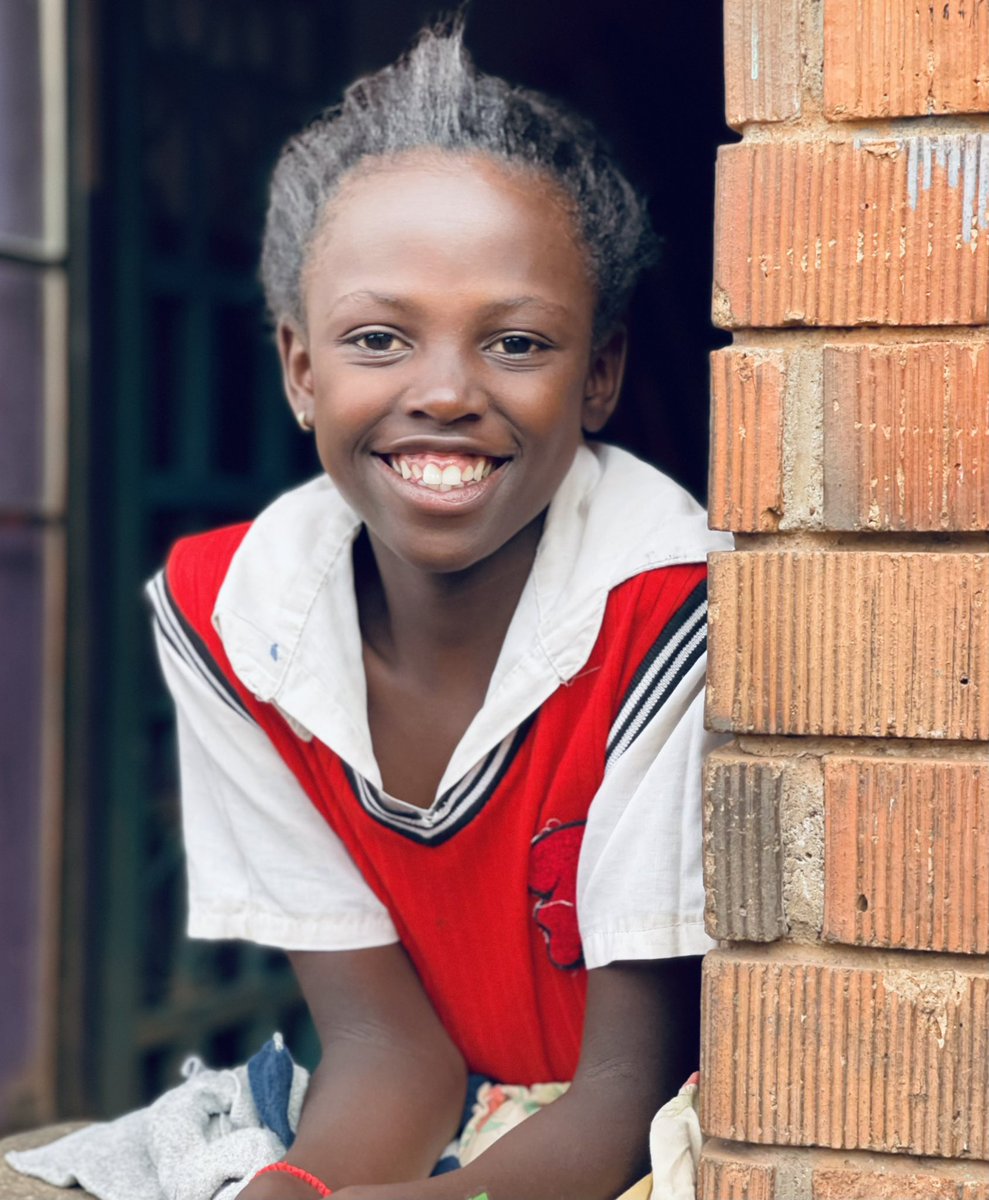 SendUganda's tweet image. Joy is not absence of suffering but the presence of God.

Happy Sunday#Happiness #FrontView #Portrait #Cheerful #People #Outdoors #Standing