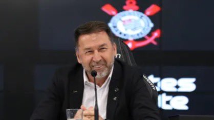 fielimprensayt's tweet image. 🎙️| De acordo com o grande @FabioLazaro_, Augusto Melo informou por meio de pessoas próximas a ele que não irá se pronunciar sobre o caso Pedro.

Réu por lavagem de dinheiro e furto, Augusto Melo afirma “não se lembrar” de detalhes da negociação.

📷| Rodrigo Coca/Agência…