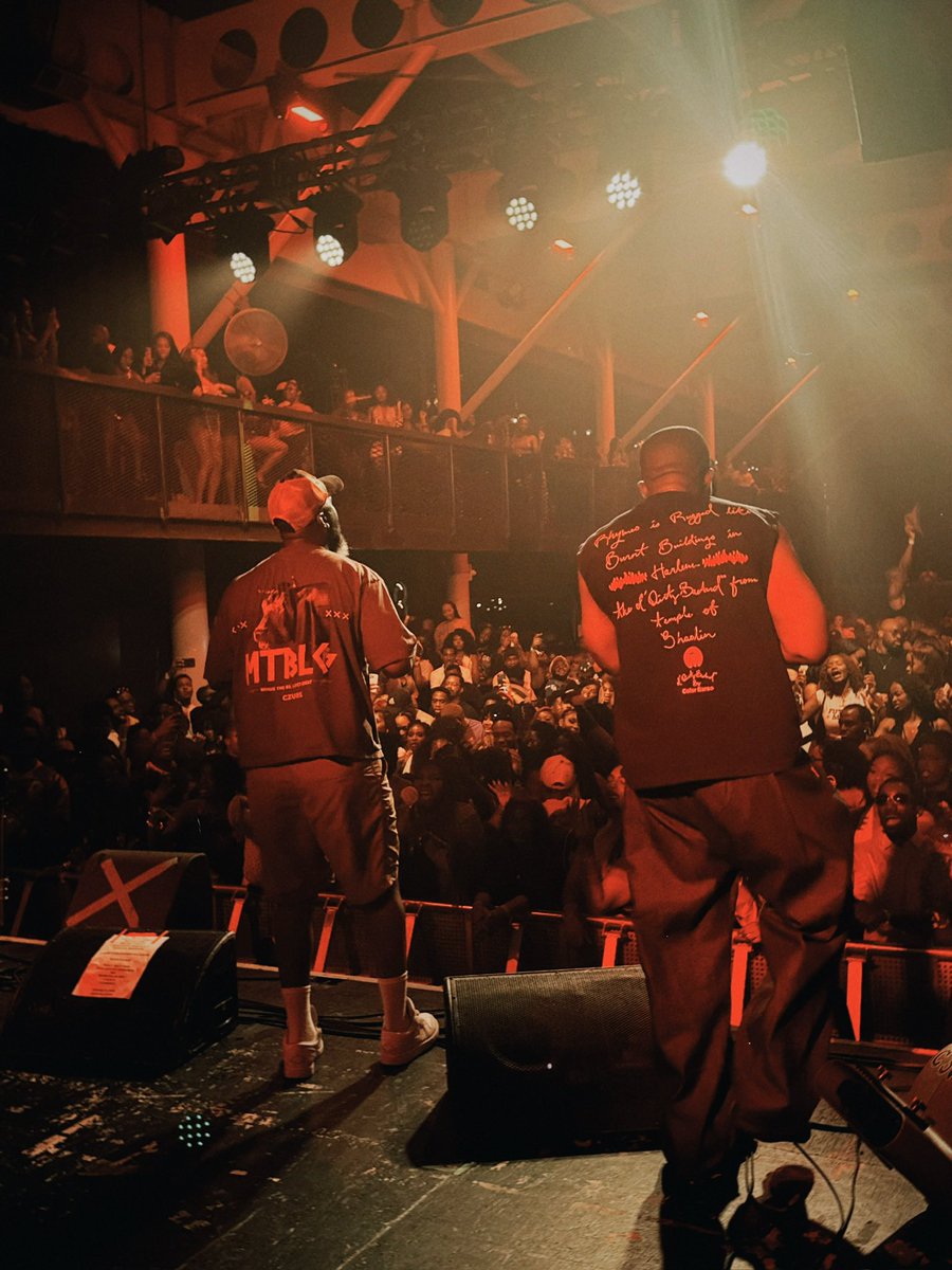 ShowDemCamp's tweet photo. Time of Our Lives. Houston 🤍 https://t.co/Nux2Dc0f83