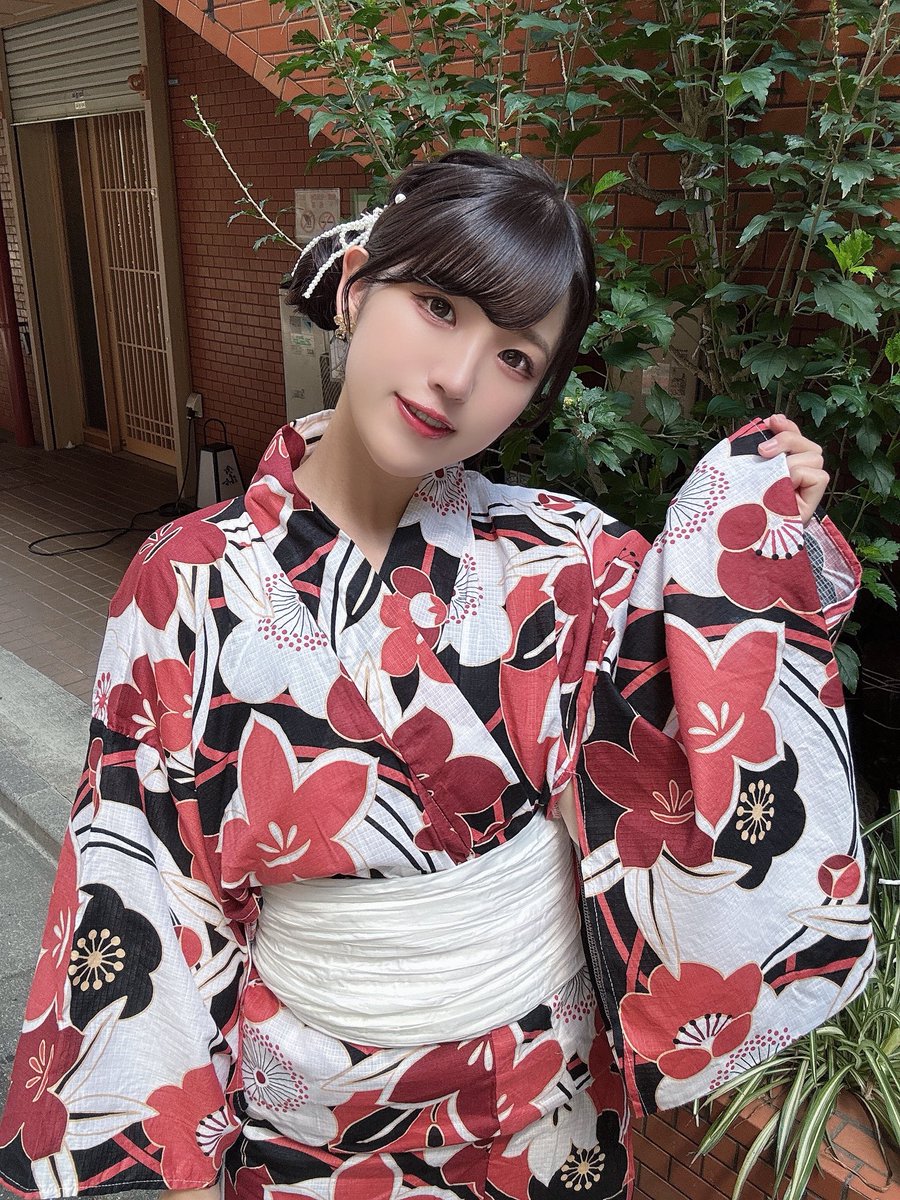 Mちゃん♡ ハーフカメラの物語っぽいとこ、好きですよ🌷