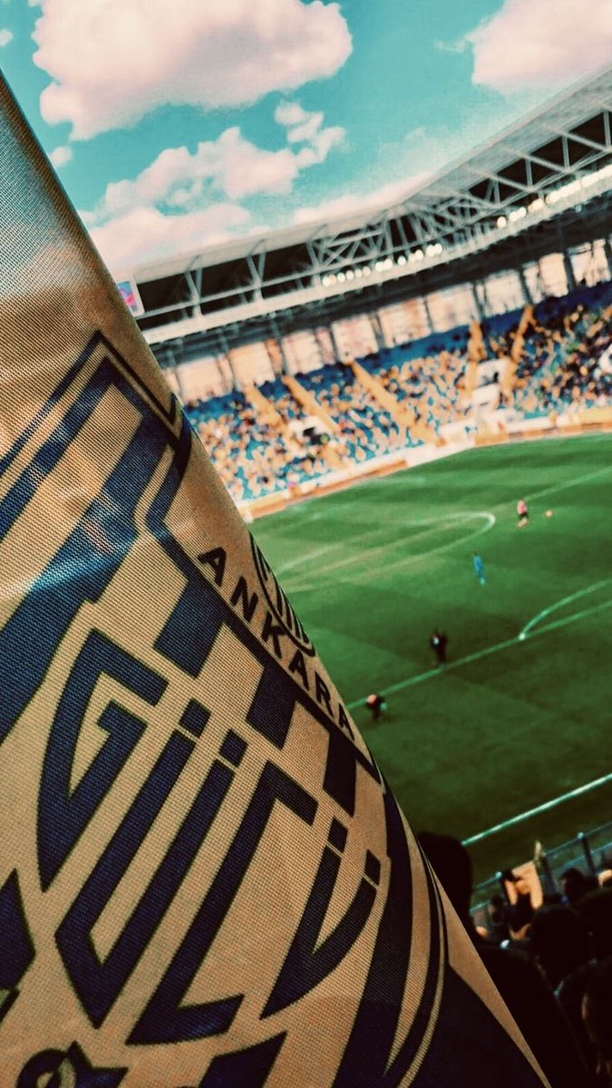 Başkentimizin gururu, Türk futbolunun asırlık çınarı MKE Ankaragücü’müzün 115. yaşı kutlu olsun. 

Yemin ettik gelecek güzel günler,
Yanacak meşaleler. 💛💙