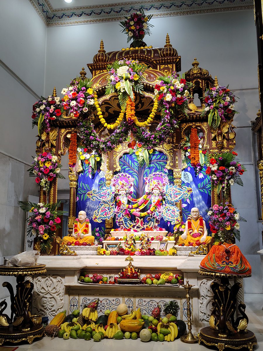 saurabhtheflash's tweet image. ❤️#RadhaAshtami