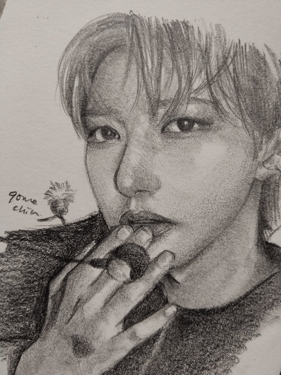 dropsofsunrays's tweet photo. Bought a new sketchbook just for Renjun to motivate me. Day 1/120

#RENJUN #런쥔 #NCTDREAM https://t.co/hz5gfVSWCr
