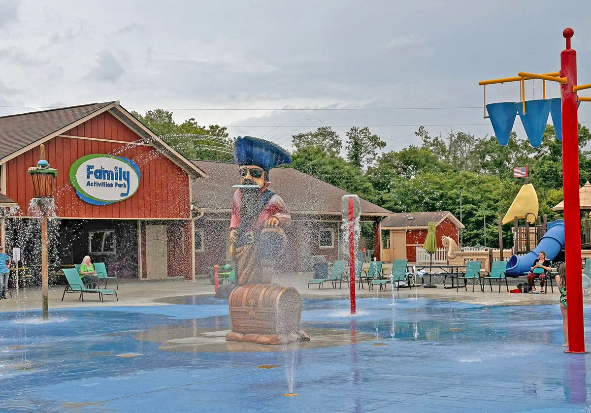 Today marks the last day of summer at the Family Activities Park, open from 10 AM-6 PM on Aug. 31, before we transition into Christmas City! 
Play mini-golf, lace up your roller skates, splash around the spray pad and enjoy a special water slide today.