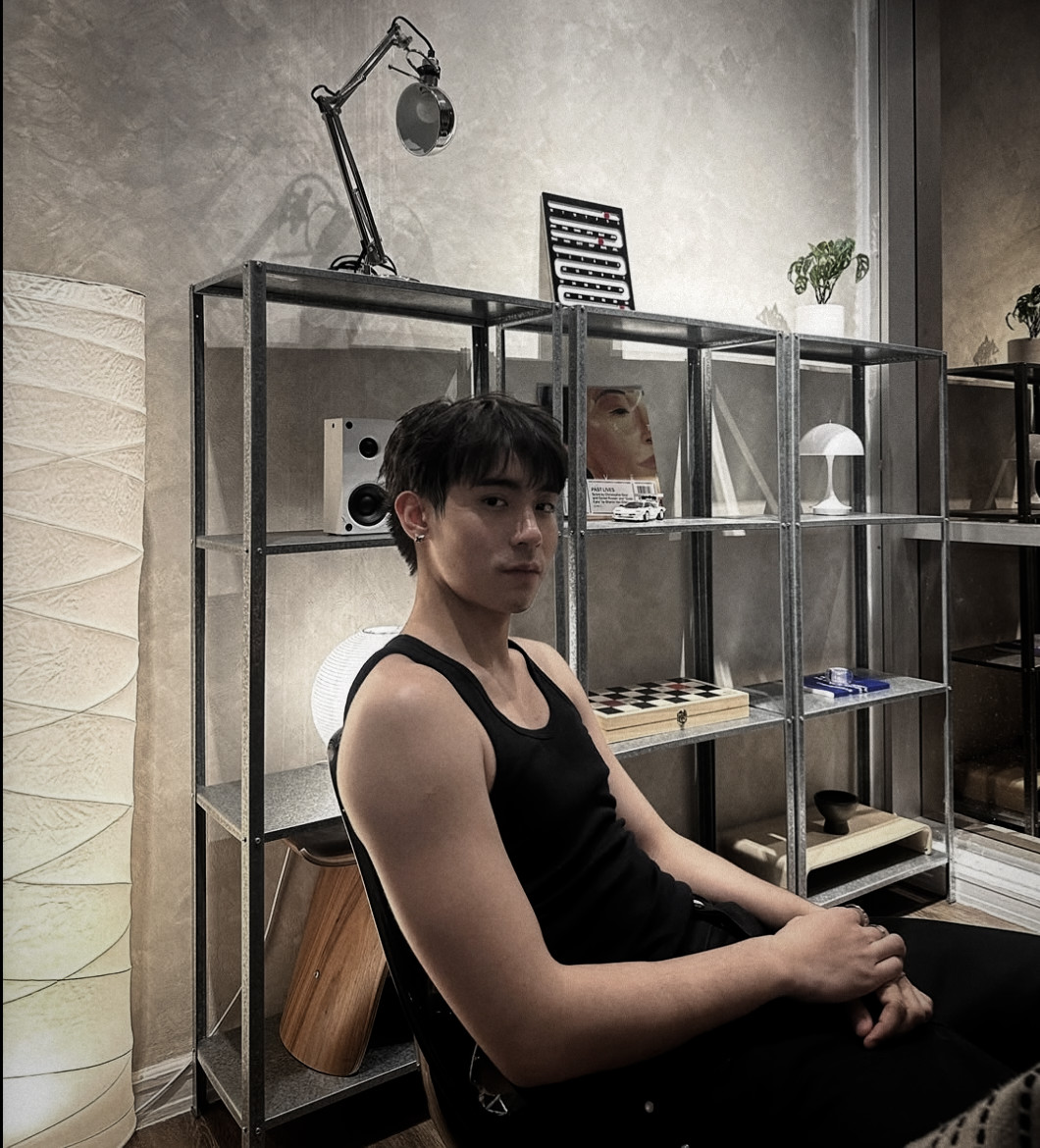 hushlayer's tweet image. ⠀⠀
͏͏

͏͏
@𝙟𝙤𝙣𝙖𝙩𝙝𝙖𝙣.𝙥𝙣𝙜 just posted.

After shift with Naomi. Dinner at her place hit different. I cooked, she cleaned, we talked like the night had nowhere else to be. 😃