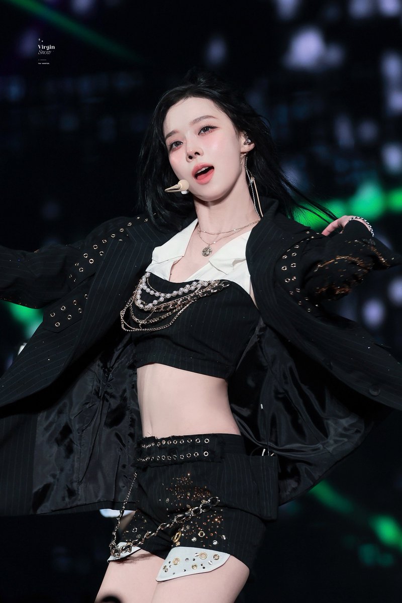 첫눈에 반했다 tweet media