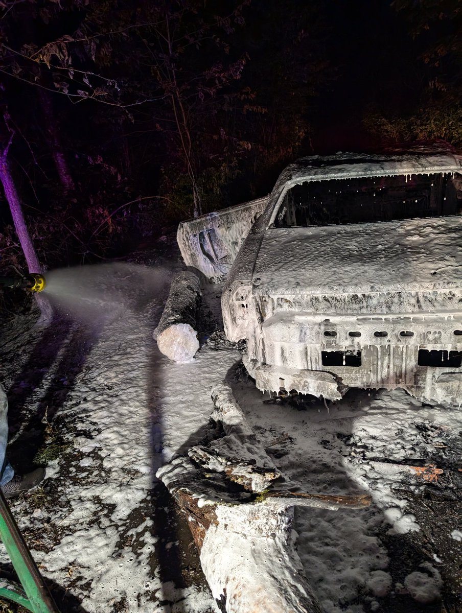 Corbett Fire tweet media