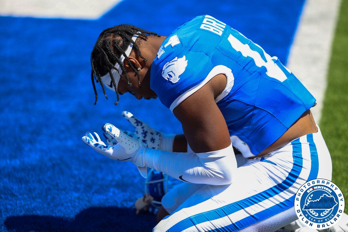 Love seeing this from Ty Bryant 🙏🙏

<a href="/Ty_Bryant32/">Ty Bryant</a>