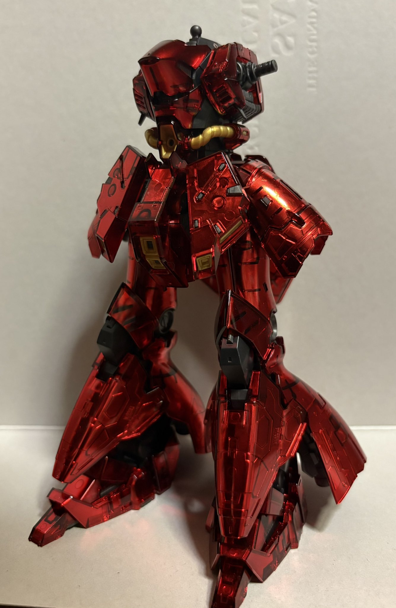 ガンダムベース限定νガンダムチタニウムフィニッシュ＆サザビーメカニカルコアメッキ ガンダムベース限定νガンダムチタニウムフィニッシュ＆サザビー