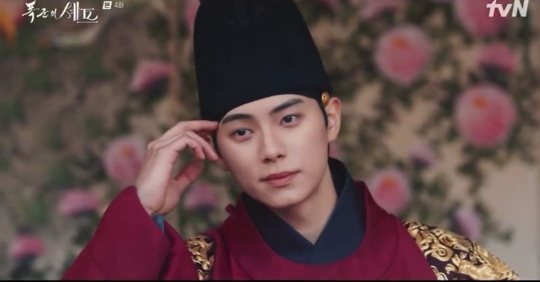 This drama embodies the saying "The way to a man's heart is through his stomach"
#BonAppetitYourMajesty 

#BonAppetitYourMajestyEp4