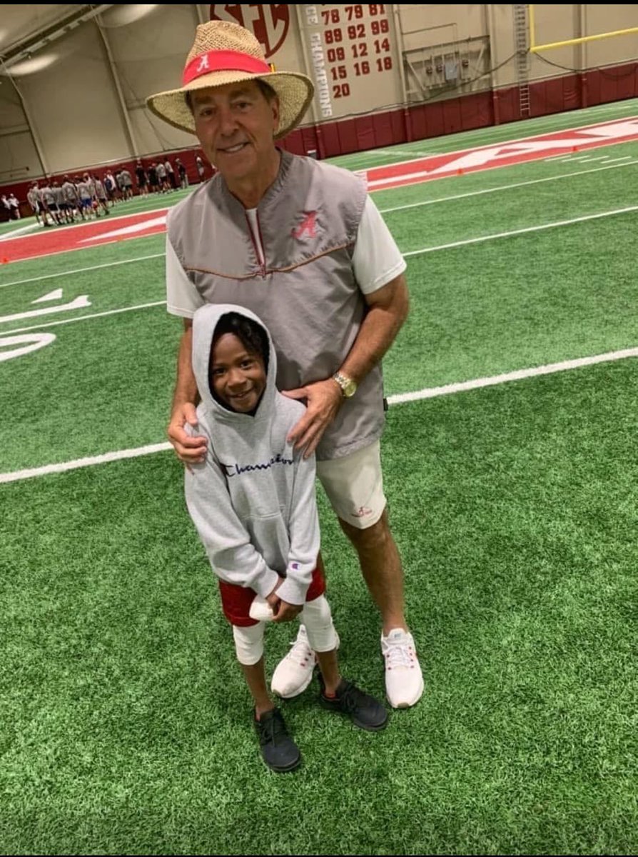 DavisDavos's tweet photo. My grandson ArDaruis Stewart (DJ) doing what he do! Just like his dad that played at Alabama and the New York Jets! https://t.co/31uOBgegbw