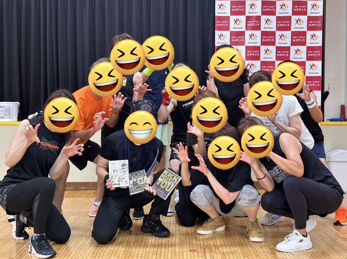 bicolorchatora's tweet photo. 8月23日と30日
グループファイトの有料イベント（60分）に参加🥊
普段はあまり有料イベント出ないけど、このイントラさんの時は特別🏆
疲れたけど楽しかったー😆
#mossa https://t.co/Ax1WoDgXx6