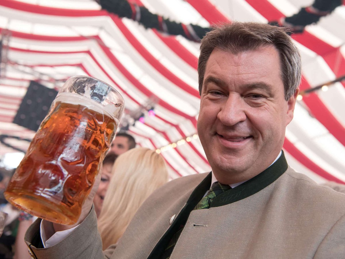 Wartet’s ab: Als Nächstes erklärt der bayrische Ministerpräsident wohl noch, die Bierpreise auf dem Oktoberfest seien nur deshalb so hoch, weil das Bürgergeld zu üppig ist.