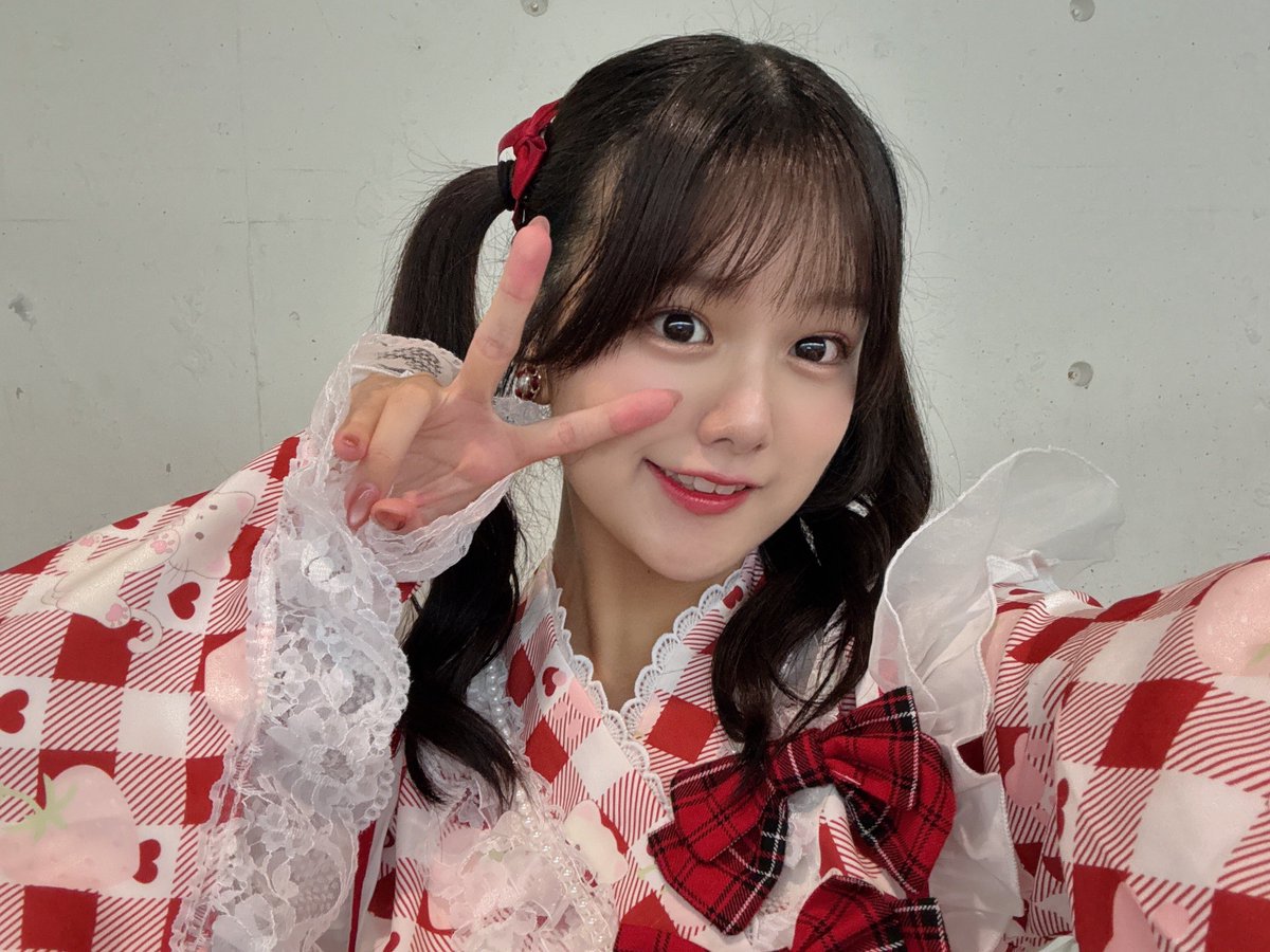 延長特典会ありがとうございました！！

遅くまでいてくれてありがとう🥺✨
最後バタバタしちゃってごめんね！
グッズも完売ありがとう🥲

たーっくさんおはなしできて楽しかったー！
あっという間すぎたよ〜！時間早すぎてびっくり！

また会える機会があったら告知するので
まだフォローしててね☺️🫧