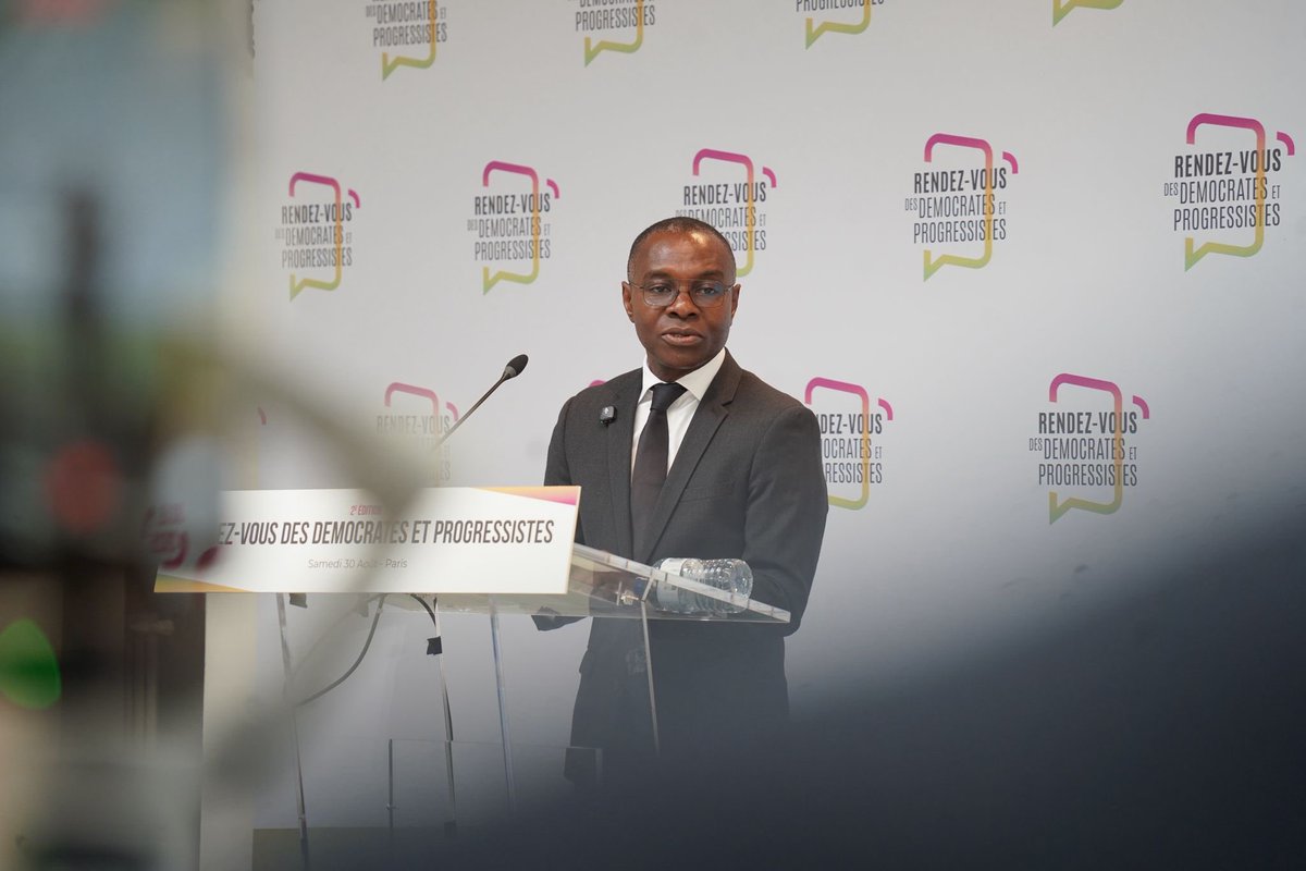 TMohamedSoilihi's tweet image. À l’invitation de @iacovellixavier pour la rentrée de @DP_LeParti, un moment pour réfléchir ensemble, fédérer les énergies pour affronter l’avenir, identifier des solutions aux problèmes du quotidien, trouver la voie du compromis et celle du dépassement au service de tous les…