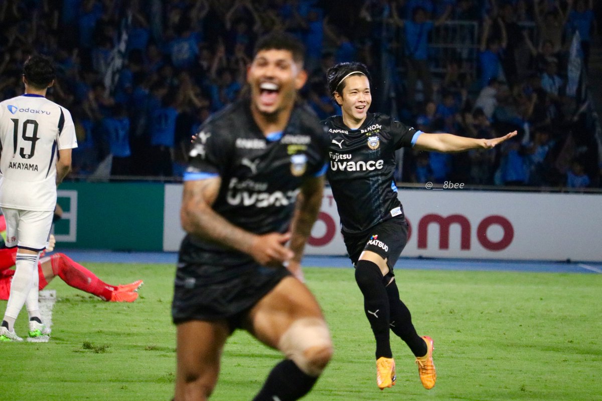 __8bee's tweet photo. 今日一番気に入った写真これ
#frontale
#Erison #エリソン #宮城天 https://t.co/xG4RkNMRFk