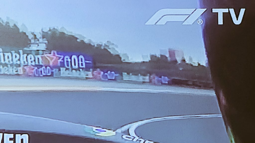 Cuando te caga <a href="/disneyplusla/">Disney+ Latinoamérica</a> por suerte siempre esta <a href="/F1/">Formula 1</a>
Detestable lo que hace <a href="/ESPNArgentina/">ESPN Argentina</a> con su relato y la cámara de Colapinto. Cuando quiera ver lo que pasa siempre atrás de la grilla te aviso