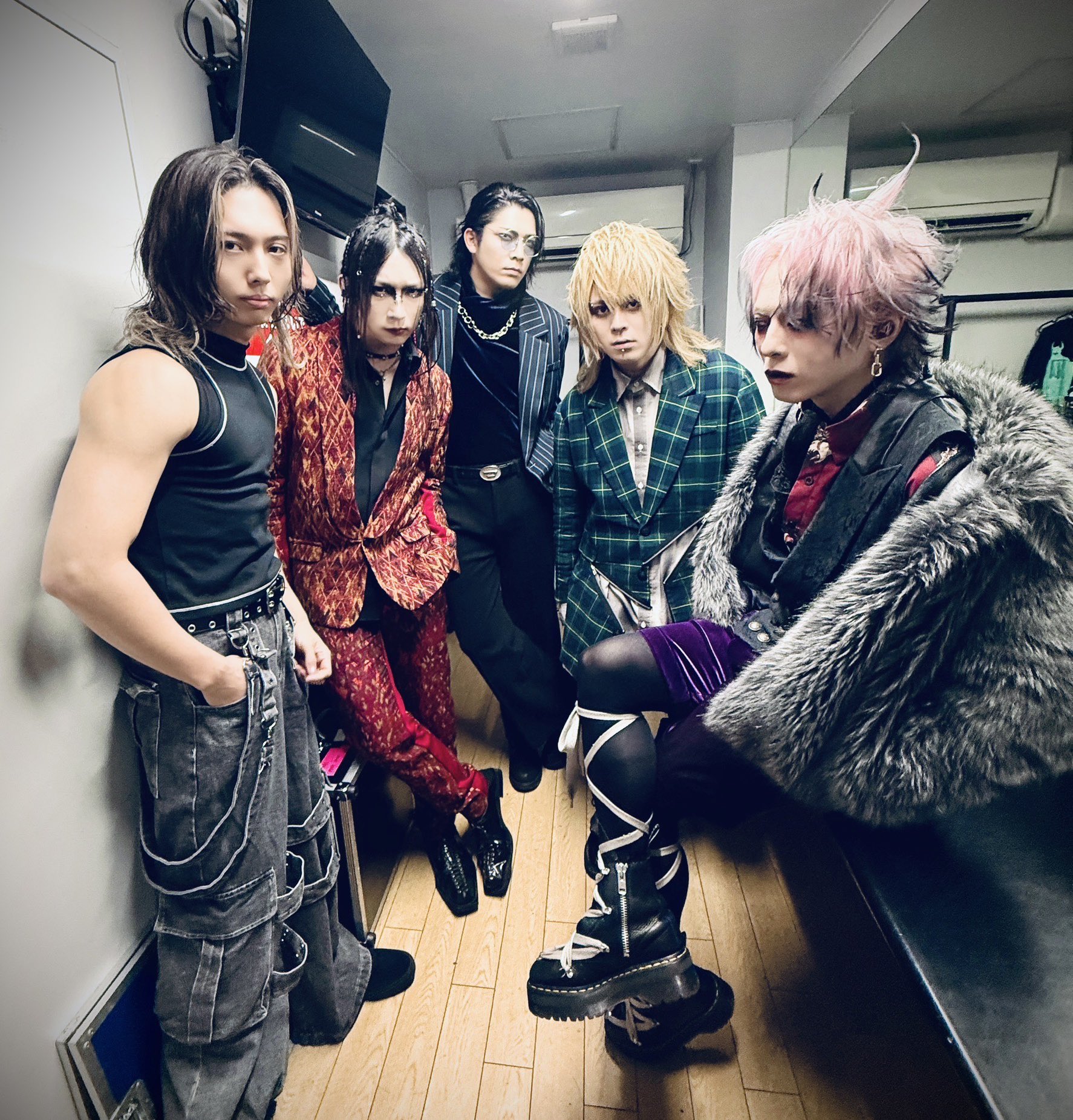 心で見る世界 (同時代ライブラリー 210) Leon FanourakisとSANTAWORLDVIEW、XanseiのコラボEPデラックス