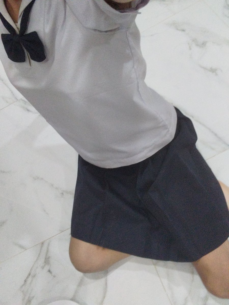 xdearzyn's tweet photo. ลงรูปสักหน่อยย ในแอคไม่ได้ลงอะไรเลยย ว่างเปล่า  #ไม่ใช่ผู้หญิง #ชุดนักเรียน #ทักมาคุยได้ #เหงาหาเพื่อนคุย https://t.co/6sdTcKTG0Z
