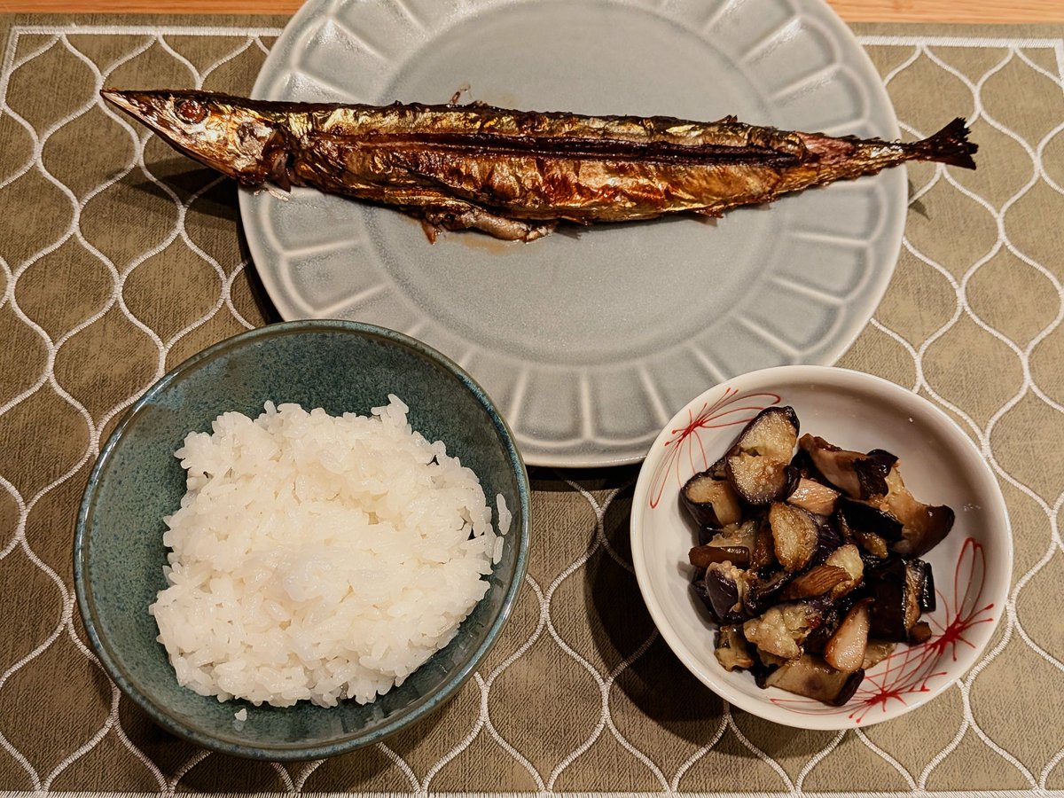 秋刀魚、切るべきだったのかもしれない
