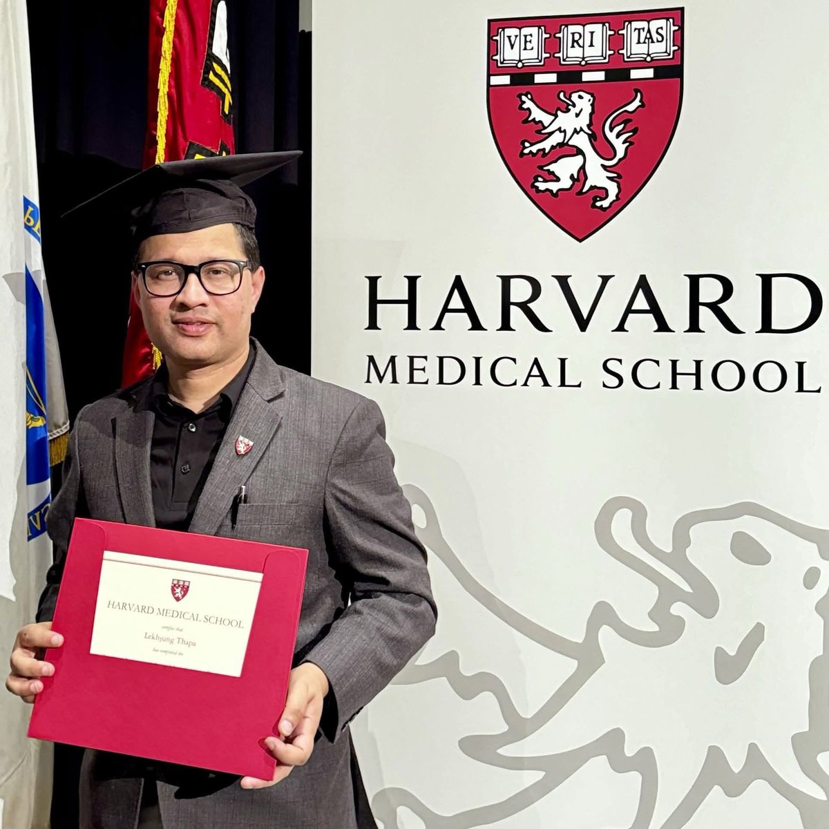 रुपन्देही ३ उपनिर्वाचनमा रास्वपाका उम्मेदवार डा. लेखजंग थापा🔔