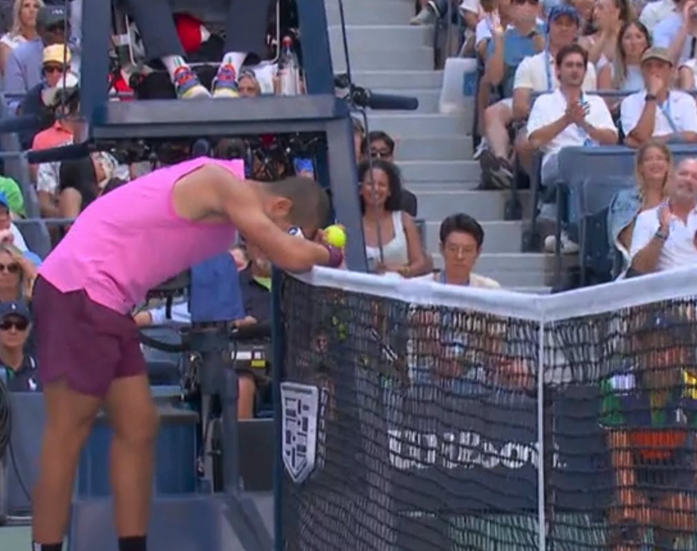 he’s so 🤏😭😭