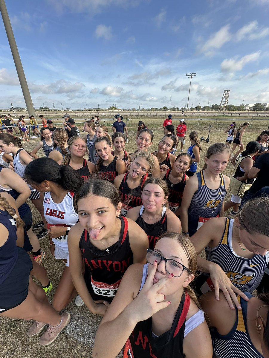 xc_canyon's tweet image. Canyon JV Girls placed 3rd at Patriots Inv. They ran against 4-1A Varsity teams and were scored as a Varsity Team 🔥.  They have won 2 Team Championships 🏆and 3rd place Team Finishes this season. Individual Medalists: Sophie Zapata and Jacey Andrews @cisdnews @DavissonDustin