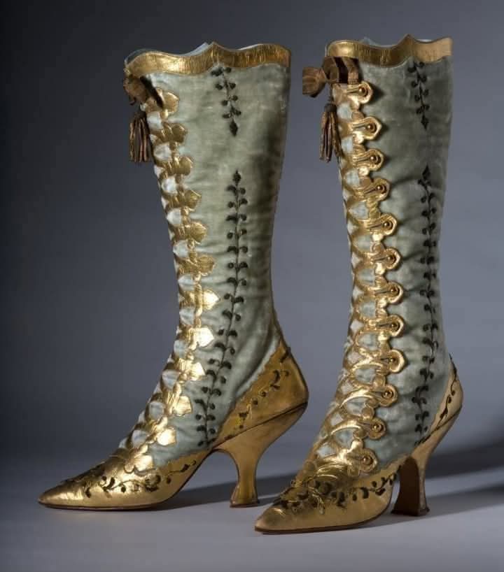 Victorian boots with velvet and leather buttons, 1890.