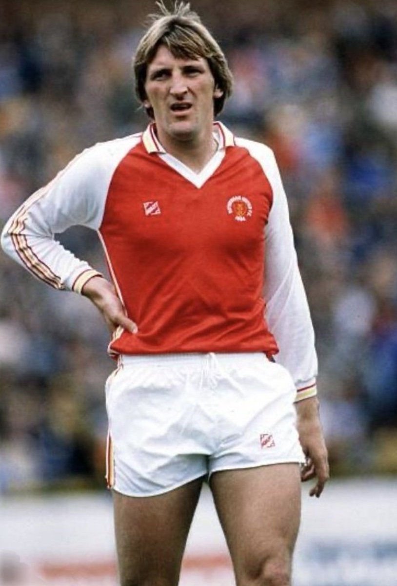 Ronnie Moore, Rotherham United 

#RUFC #RotherhamUnited #Millers