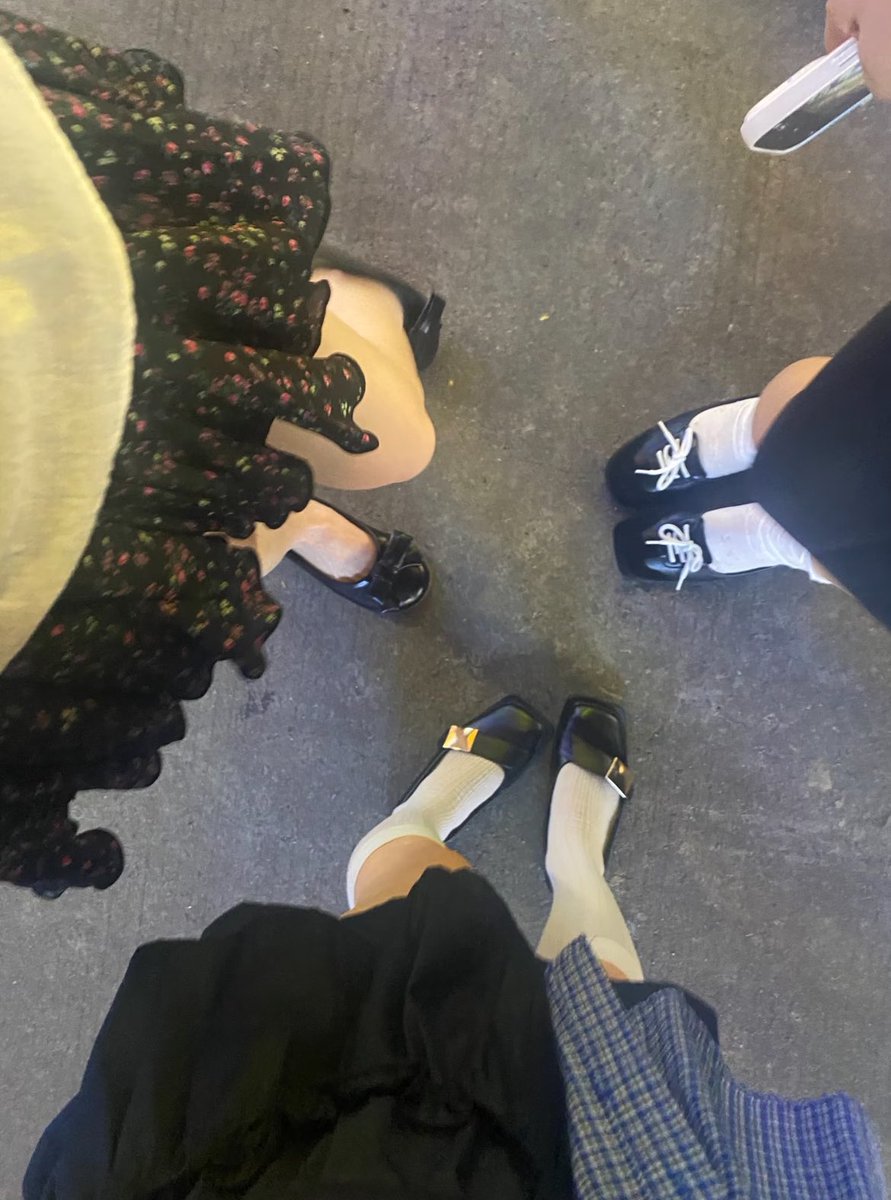 jk当然是要和好姐妹一起穿才有那种感觉呀   超开心🎀