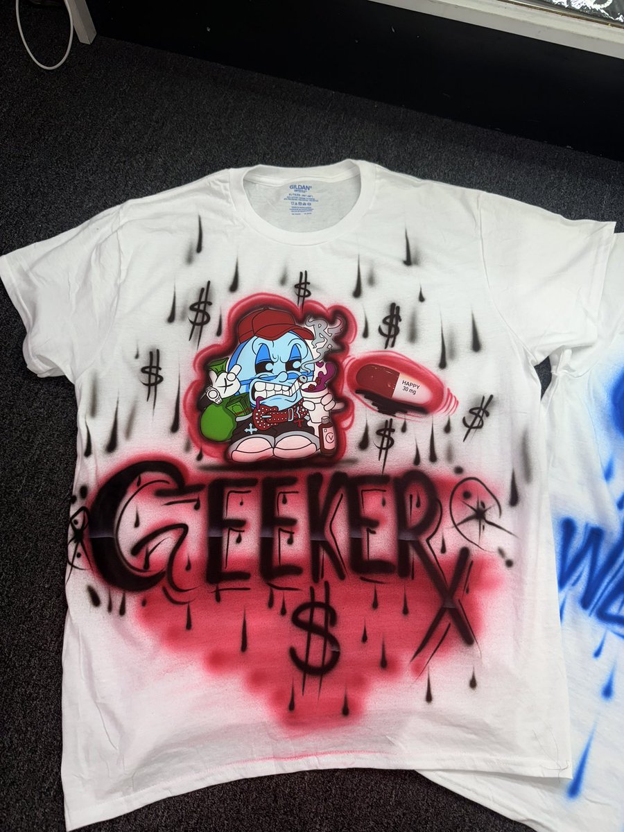 OXXXYRX's tweet photo. #geekerx https://t.co/PCxCBpunwL