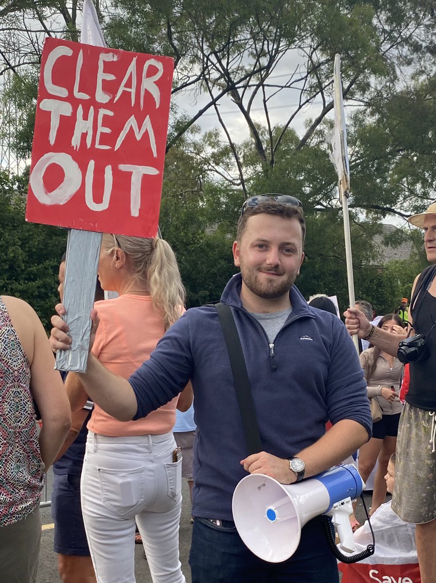 You all stood with Lucy Connolly when she went down for some absolute nonsense.

Are you brave enough to do so for the Lion of Epping? 

JUSTICE FOR CALLUM BARKER

POLITICAL MARTYR, HERO, PATRIOT