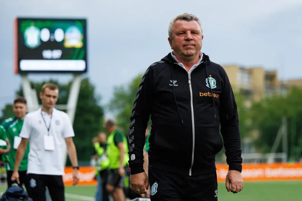 FKZalgirisNews's tweet photo. The FK Zalgiris Vilnius coach Vladimir Cheburin, who has worked at the club since 2021, has been sacked. We thank him for all the great moments we had together and wish him the best of luck in the future!
#fkzalgiris #cheburin https://t.co/DT9qbrWdvk