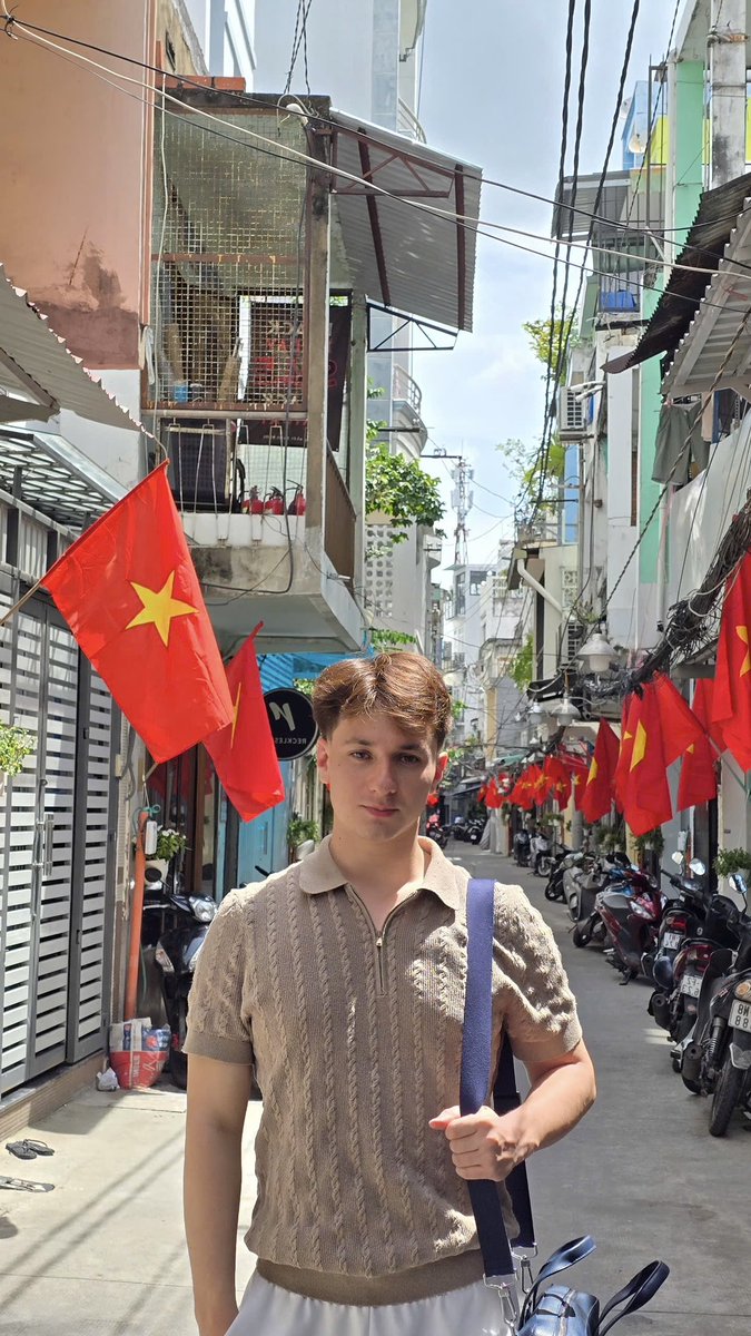 Build in Saigon 🇻🇳