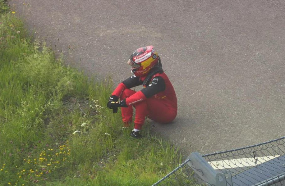 kweenron's tweet image. Fine additions to my collection of "F1 drivers not getting picked up"