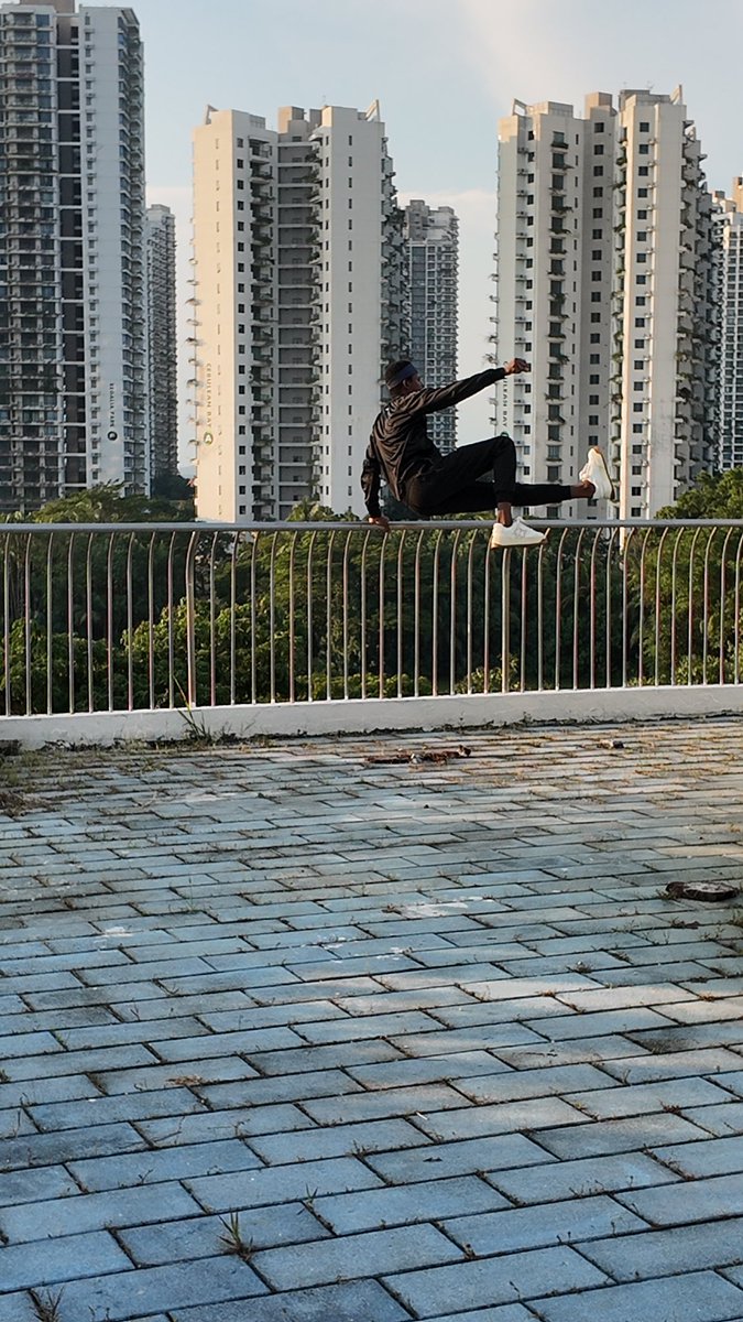 Witty Prince | Building a Capitalism University tweet media