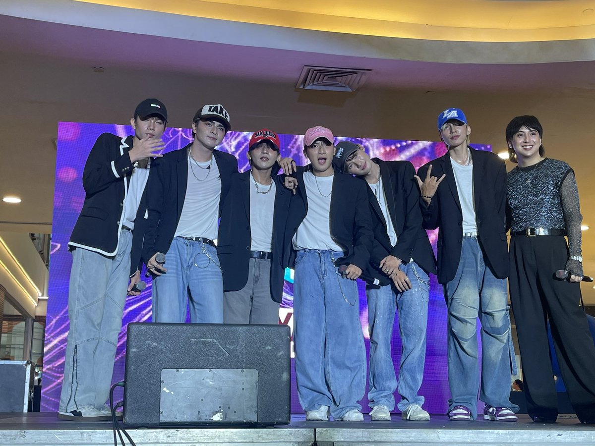 GenZixOfficial's tweet photo. [ #SoulZone ] 20250831

Huge thanks 2 everyone who came &amp; supported us from the GenZix Fan Meet 2 d Asian Wave Fest. We’re truly grateful 2 Link Up Productions and Lucky Chinatown Mall for making this event possible.

GENEZIS : GENZIX FIRST CHAPTER
#GenZix #Genezis #GenZixConcert https://t.co/SpG8JF5ckm
