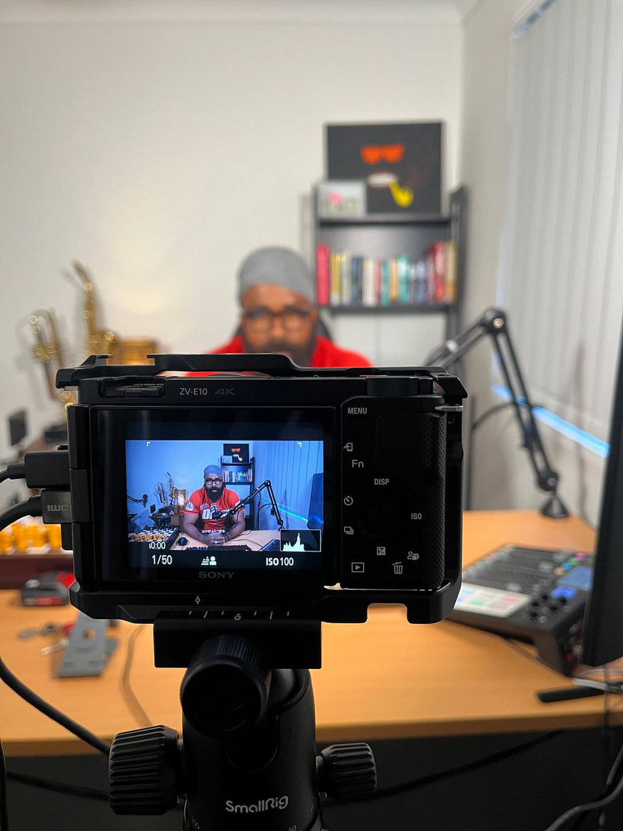 Welcome to my new office. A space for work, conversations and expression.