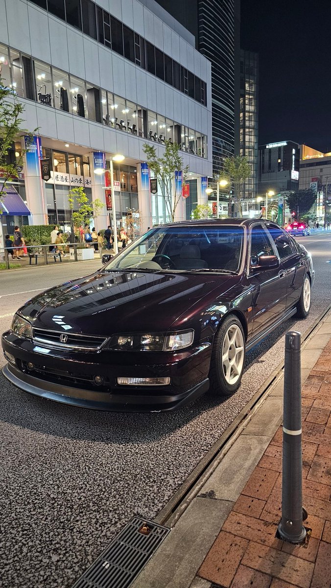 Tatsuki31162811's tweet photo. Honda Accord sir CD6 1996
CDアコード売ります。
走行距離  152000km（伸びます）
5mt
車検           来年の12月迄
US純正カラー ダークカラントパール
USヘッドライトもお付けします。
ステアリングは純正に戻します。
USカスタムベースにどうでしょう
120万円

#車売ります https://t.co/t1KResJtLi