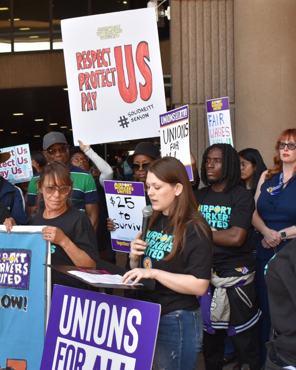 GoodAirports's tweet image. “We need a $25/hr to ensure that we are able to provide for ourselves &amp;amp; our families. I’m a single parent of two sons. I constantly worry about how I’m going to pay for rent, bills, medication and groceries. And I’m not alone.” Nicole Ray, @PHXSkyHarbor