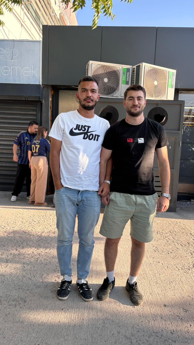 Ufbestu's tweet photo. 1907 Osmanifeb Eskişehir örgütlenmeleri olarak Gençlerbirliği-Fenerbahçe maçı için Ankara yolundayız 
#FenerbahçeninYolunda https://t.co/B7xnpIeNzC