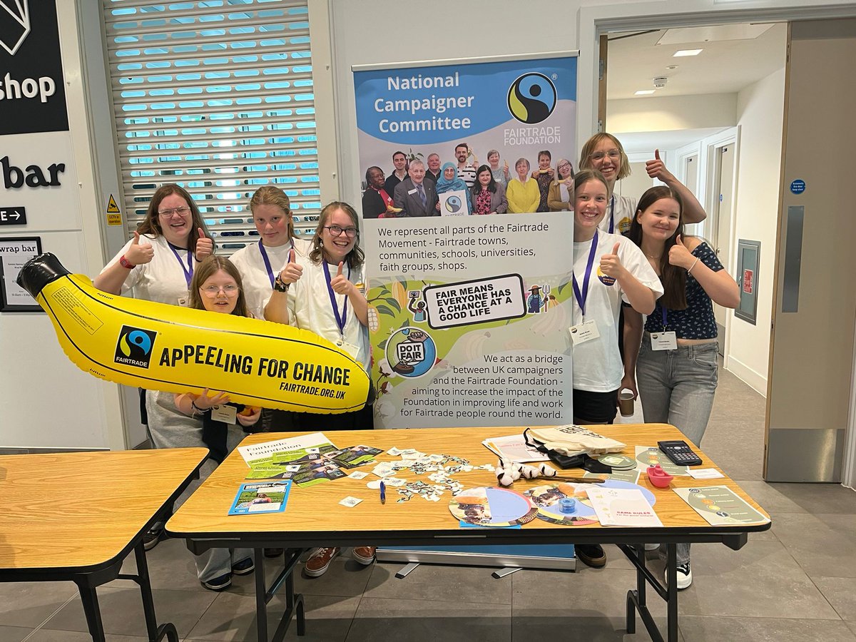 Students from Portobello High School, Edinburgh, wearing their Koolskools #Fairtrade #organic cotton T-shirts, join the International Fair Trade Towns Conference (<a href="/FairTradeTowns/">Fair Trade Towns Int</a> )for an action-packed, youth-focussed Conference second day 😃👍. #IFFTC