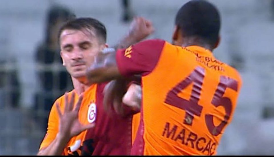 driesrwylm's tweet image. padişah sensen ordunun başına geç eğer padişah bensem sana emrediyorum ordunun başına geç