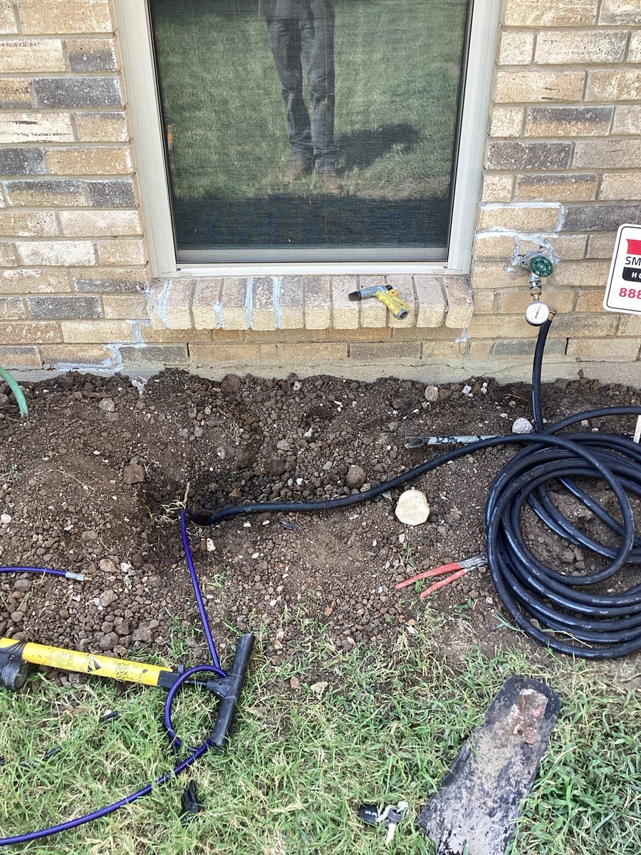Aubrey_Plumbing's tweet image. Post-foundation lift test 🏠💧 Water passed ✅ but sewer failed ❌. Options for repair provided—customer will review w/ insurance before moving forward. We’ll be ready when she’s ready! #AubreyPlumbing #DFWPlumber #HydrostaticTest #PlumbingExperts