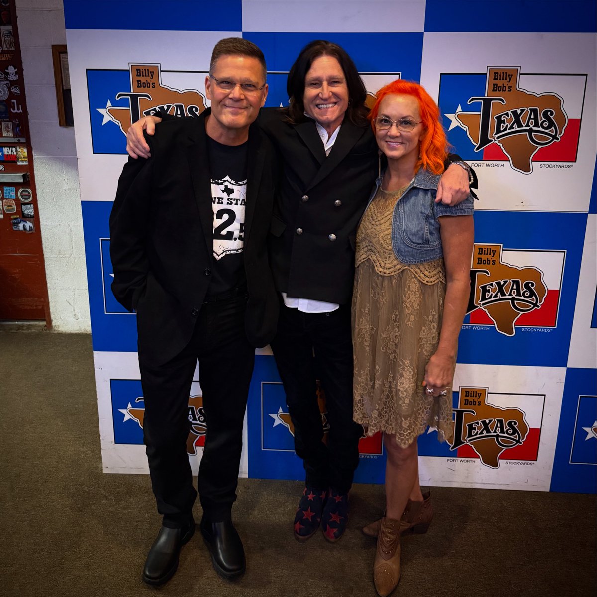 Talk about a rock legend. A sweetheart of a guy, <a href="/JohnWaitesinger/">John Waite</a> couldn’t have been any nicer during our pre show chat at <a href="/BillyBobsTexas/">Billy Bob's Texas</a> . Of course, he did admire <a href="/UpYourVintage/">Up Your Vintage</a>’s hair and reminded us he too died his hair orange before The Babys toured Japan in 1978. 🧡