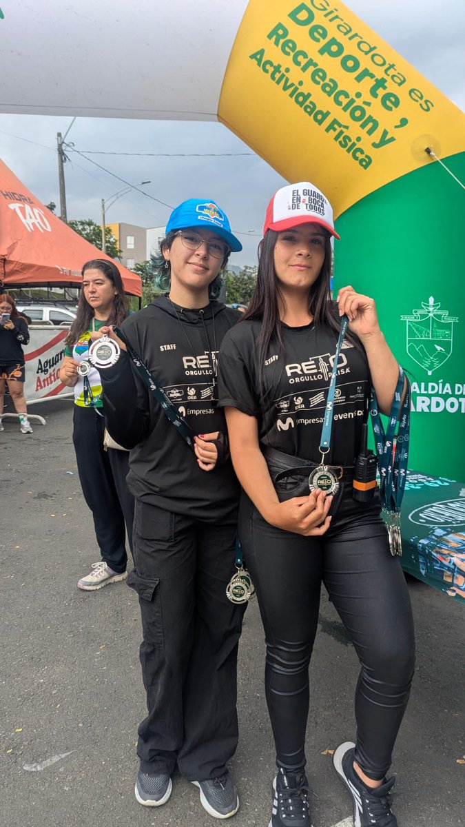 LoteriaMedellin's tweet photo. 🤩 ¡Sorpresas para ti en el #RetoOrgulloPaisa!
Si ya nos acompañas, acércate a una de nuestras promotoras y pregúntale qué tenemos preparado para ti. 🚲 

#LoteríaDeMedellín #LaQueMásPaga #Raspa&amp;Listo https://t.co/BZpHL7OTrB