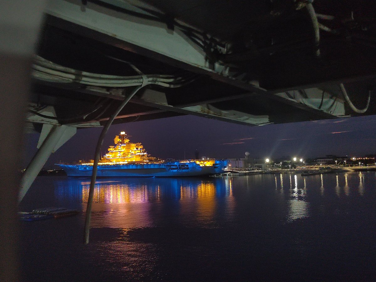 Binhai  #SinoSingaporeEcoCity #TEDAAircraftCarrier  in Night
#Tianjin Welcomes #ShanghaiCooperationSummit