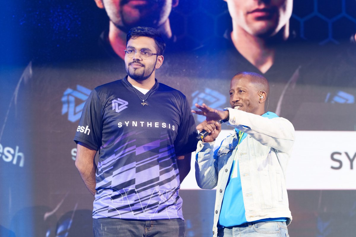 Ayush Singh 🇿🇦 tweet media