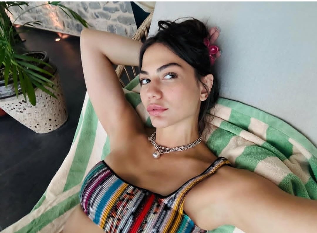 ❤️❤️👑👑 IG DemetÖzdemir 
#DemetÖzdemir