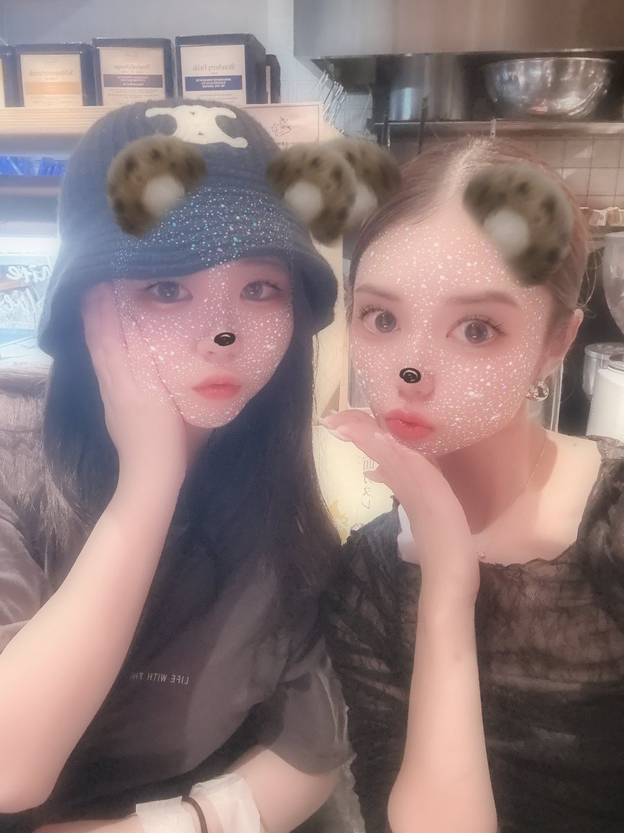 hono__mashi's tweet photo. この垢久しぶりすぎるwwww
家から15分の距離だったから閉店ギリギリに久しぶりのばびたん- ̗̀ 💡  ̖́-
また会えますように❕💗
@hitohono07281 https://t.co/K4JL8zxtRY